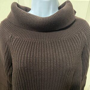 H&M Brown Ribbed Knit Turtleneck Sweater - Size XS